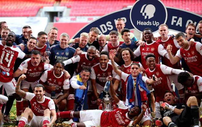 2胜1平，曼联夺得2025年英超夏季赛冠军（曼联以2胜1平战绩问鼎2025英超夏季赛）